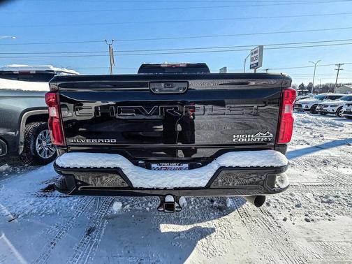 2024 Chevrolet Silverado 3500 High Country