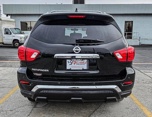 2020 Nissan Pathfinder S 2WD