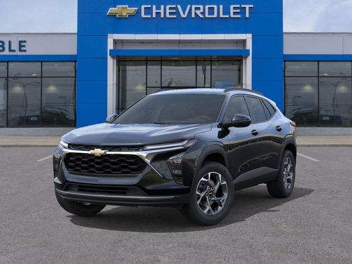 Mosaic Black Metallic 2026 Chevrolet Trax LT