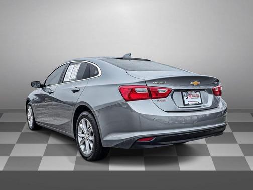 Sterling Gray Metallic 2025 Chevrolet Malibu FWD 1LT