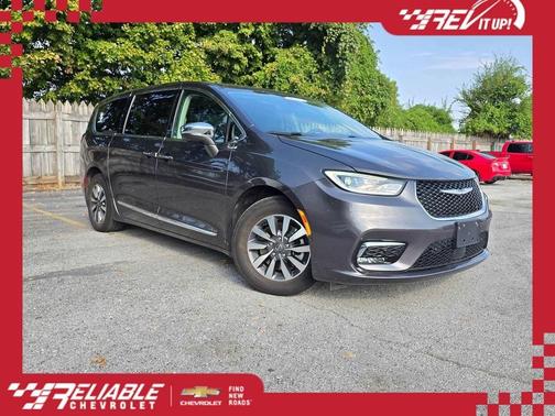 Granite Crystal Metallic Clearcoat 2022 Chrysler Pacifica Hybrid Limited