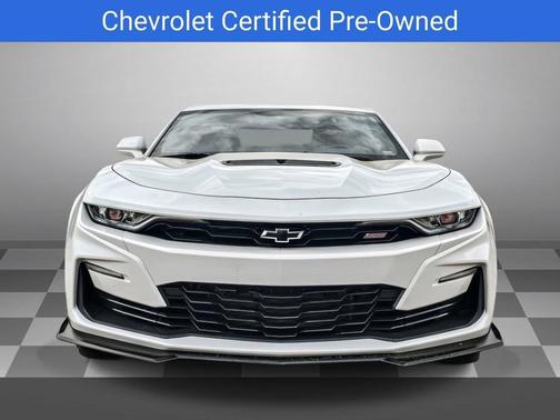 Summit White 2021 Chevrolet Camaro 1SS
