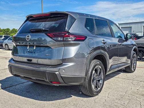 Gun Metallic 2025 Nissan Rogue SV