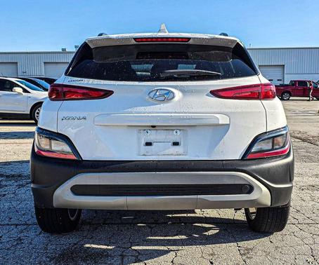 Lunar White 2023 Hyundai KONA SEL