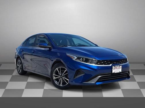 Deep Sea Blue 2022 Kia Forte LXS