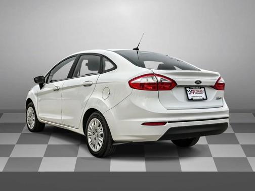 2017 Ford Fiesta S