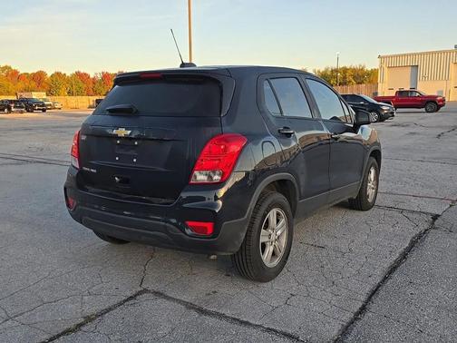 2022 Chevrolet Trax LS