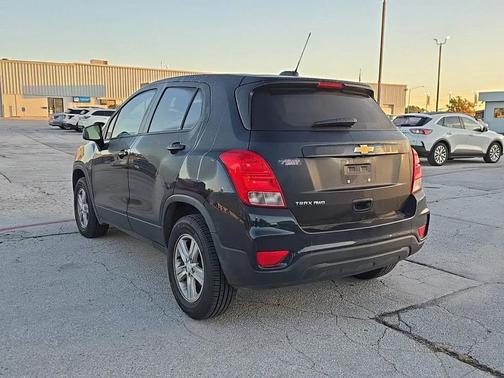 2022 Chevrolet Trax LS