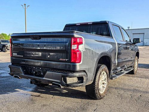 Shadow Gray Metallic 2020 Chevrolet Silverado 1500 RST