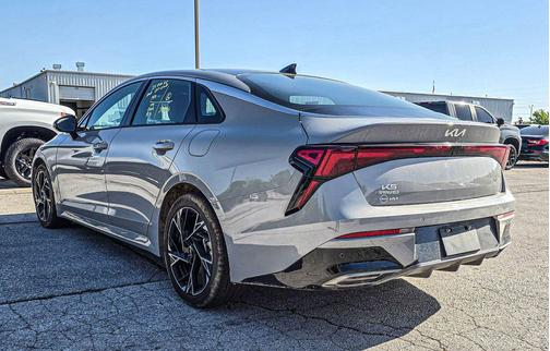 Wolf Gray 2025 Kia K5 GT-Line