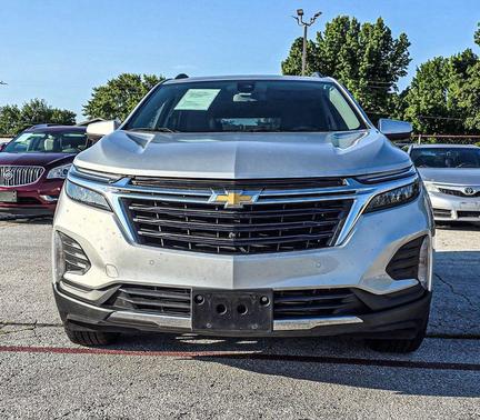 Silver Ice Metallic 2022 Chevrolet Equinox 1LT