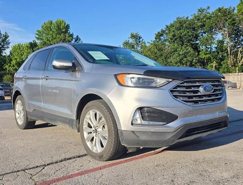 Iconic Silver Metallic 2023 Ford Edge Titanium