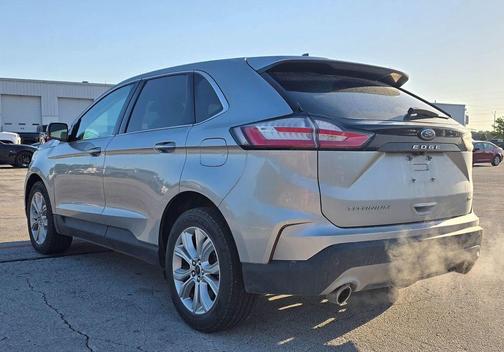 Iconic Silver Metallic 2023 Ford Edge Titanium