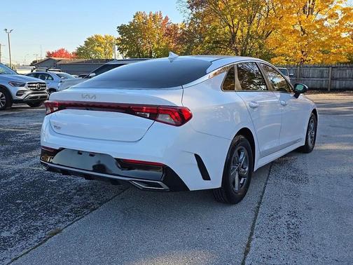 2023 Kia K5 LXS