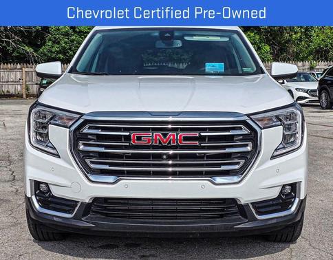 Summit White 2022 GMC Terrain SLT