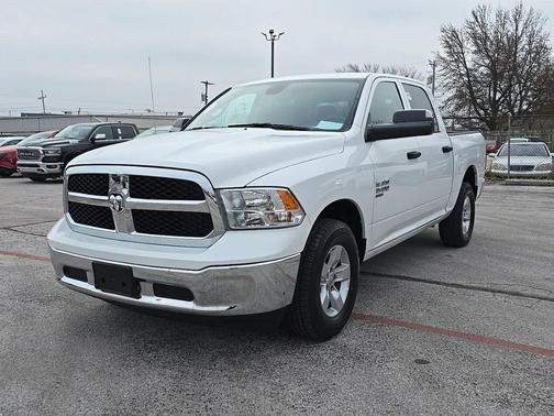 2023 RAM 1500 Classic SLT