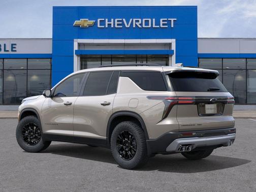 Sandstone Gray 2026 Chevrolet Traverse AWD Z71