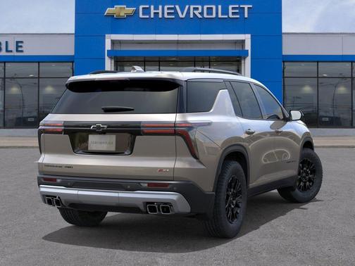 Sandstone Gray 2026 Chevrolet Traverse AWD Z71