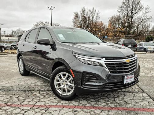 2022 Chevrolet Equinox LS