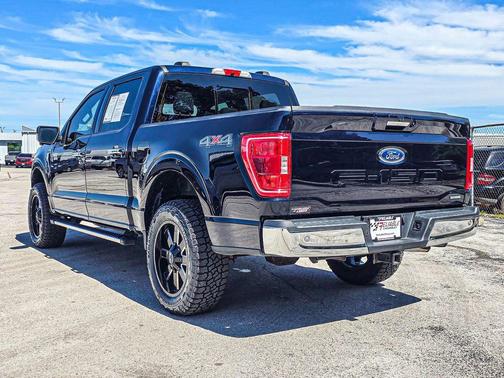 Antimatter Blue Metallic 2022 Ford F-150 XLT