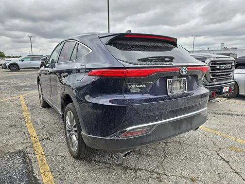 2024 Toyota Venza XLE