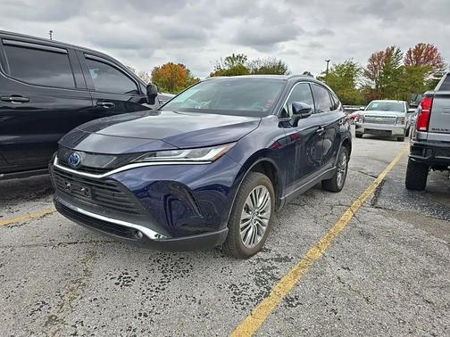 2024 Toyota Venza XLE