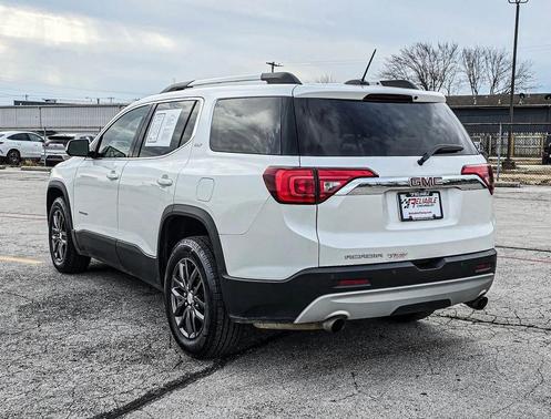 2017 GMC Acadia SLT-1