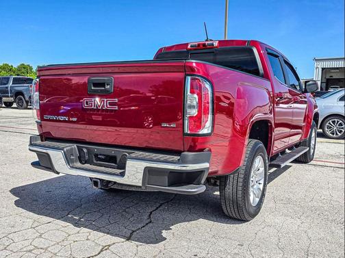 Red Quartz Tintcoat 2018 GMC Canyon SLE