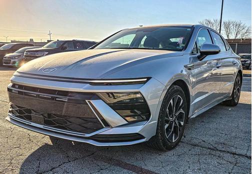 2025 Hyundai SONATA SEL