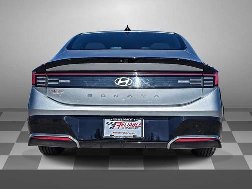 2025 Hyundai SONATA SEL