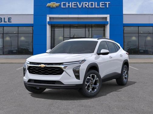 Summit White 2026 Chevrolet Trax LT