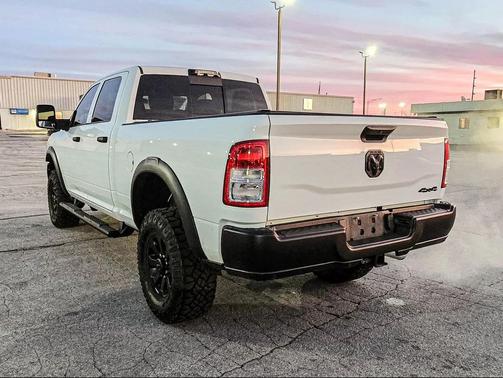 2024 RAM 2500 Tradesman Crew Cab 4x4 6'4' Box