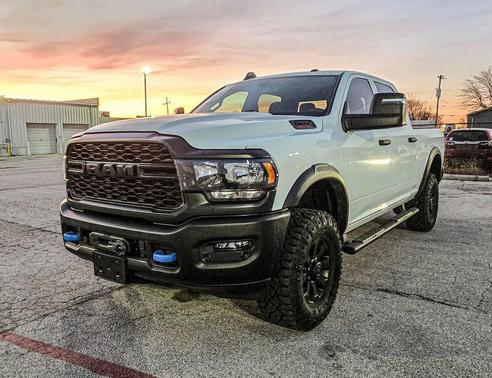 2024 RAM 2500 Tradesman Crew Cab 4x4 6'4' Box