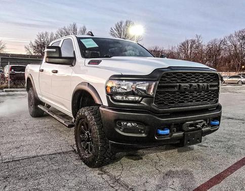 2024 RAM 2500 Tradesman Crew Cab 4x4 6'4' Box