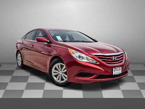 2013 Hyundai SONATA GLS