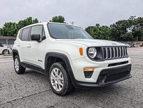 Alpine White Clearcoat 2023 Jeep Renegade Latitude