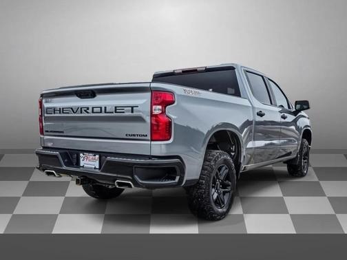 2023 Chevrolet Silverado 1500 Custom Trail Boss