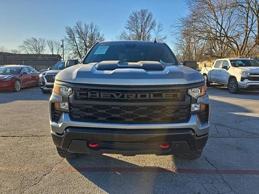 2023 Chevrolet Silverado 1500 Custom Trail Boss