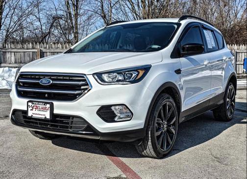 2019 Ford Escape SE