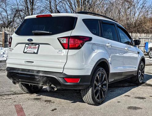 2019 Ford Escape SE