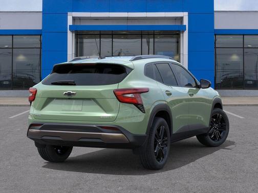 Cacti Green 2026 Chevrolet Trax FWD ACTIV