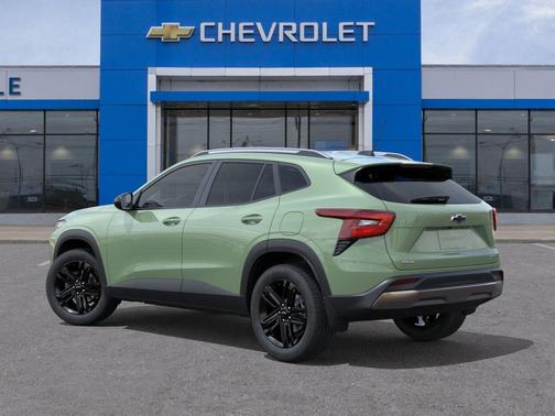 Cacti Green 2026 Chevrolet Trax FWD ACTIV