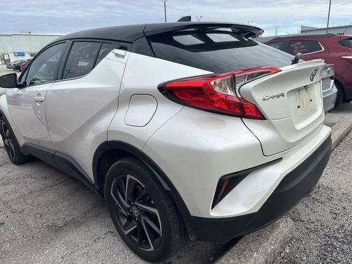 2020 Toyota C-HR LE