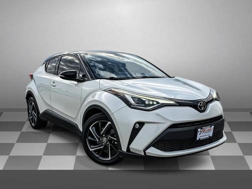 2020 Toyota C-HR LE