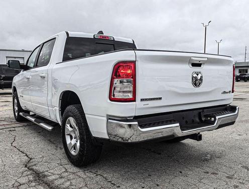 Bright White Clearcoat 2021 RAM 1500 Big Horn/Lone Star