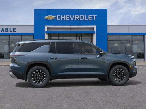 Lakeshore Blue Metallic 2026 Chevrolet Traverse AWD Z71
