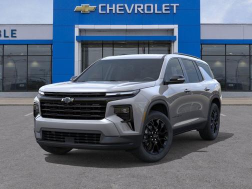 Sterling Gray Metallic 2026 Chevrolet Traverse LT