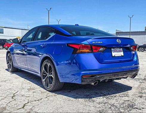 Bluestone Pearl 2025 Nissan Altima SR FWD