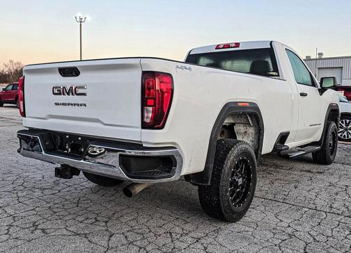 2024 GMC Sierra 2500 Pro
