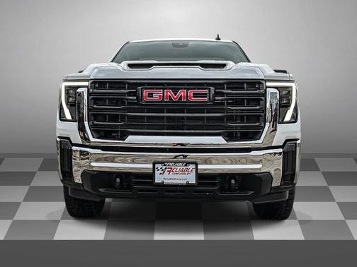 2024 GMC Sierra 2500 Pro